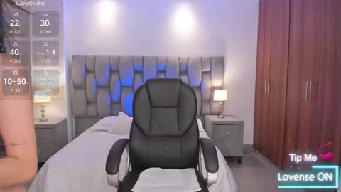  Saritaaa  online show from 03.04.26