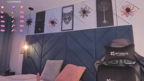 Sara  online show from 02.11.25