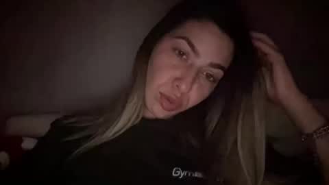 Sarrah online show from 11.03.25