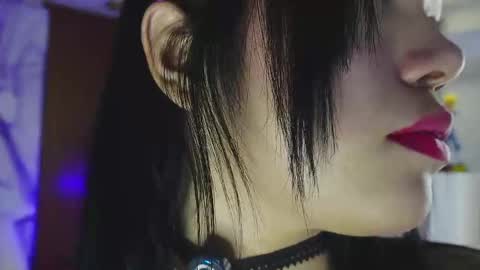 Snapshot of sary_baker chatting on 10.04.25 Sary Baker online show from 10.04.25