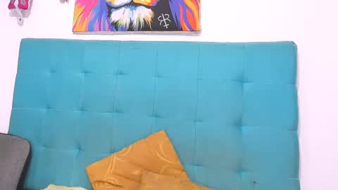 Sasha online show from 12.19.24