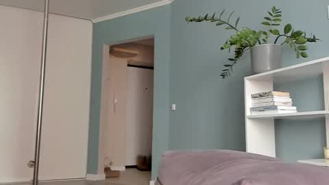 Sasha online show from 02.25.25