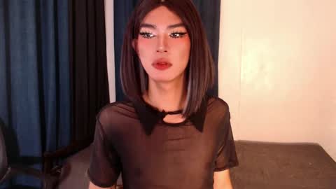 Snapshot of sasha_blade chatting on 01.18.25 Sasha online show from 01.18.25