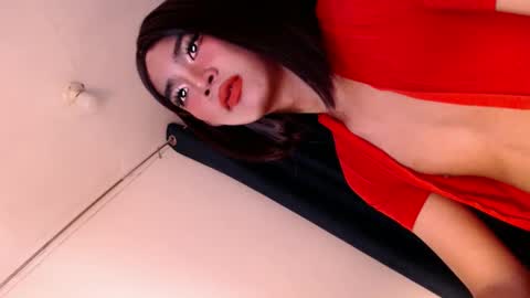 Snapshot of sasha_blade chatting on 01.27.25 Sasha online show from 01.27.25