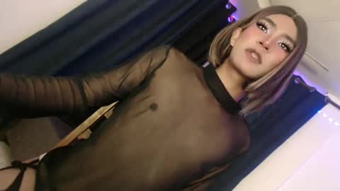Snapshot of sasha_blade chatting on 02.08.25 Sasha online show from 02.08.25