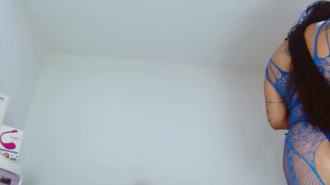 Sasha Creamy online show from 11.09.25