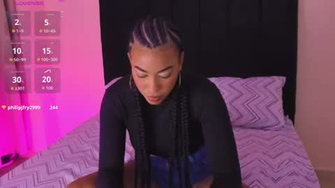 Snapshot of sasha_fox0 chatting on 06.11.26 emy online show from 06.11.26