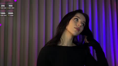 Snapshot of sasha_long13 chatting on 02.28.25 Sasha Long13 online show from 02.28.25