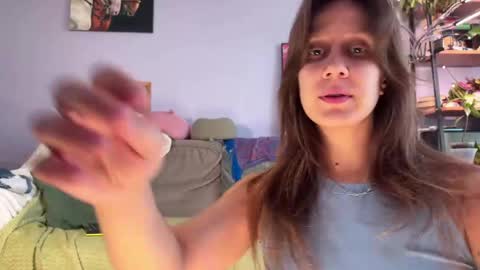 Alexandra Sasha in short online show from 04.19.26