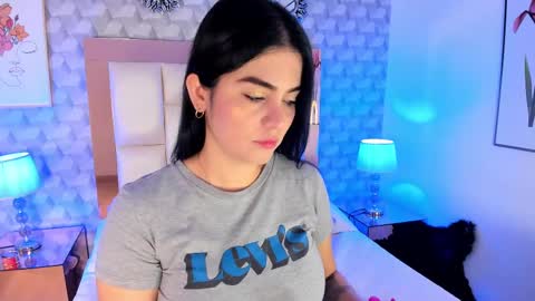 Camila  online show from 10.15.25