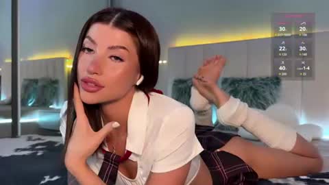 Hi everyone my name is Sasha   online show from 07.14.26