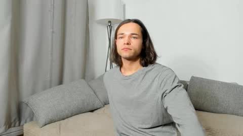 Sasha Vesmus online show from 12.21.25