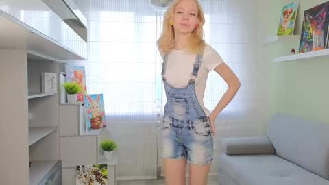 Sasha online show from 04.05.26