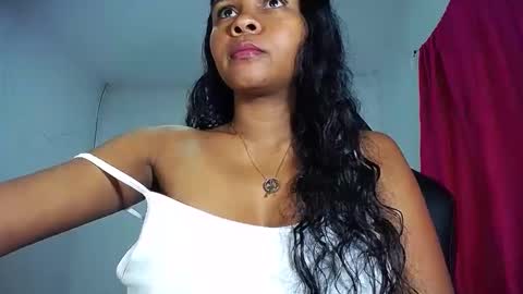 Snapshot of sashabreck1 chatting on 02.19.25 sashabreck1 online show from 02.19.25