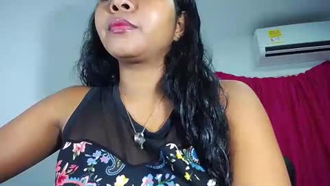 Snapshot of sashabreck1 chatting on 09.19.25 sashabreck1 online show from 09.19.25