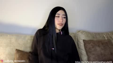 Snapshot of sashacute_ chatting on 02.16.25 Sasha online show from 02.16.25