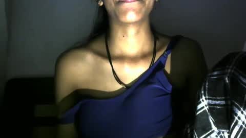 Snapshot of sashayess chatting on 02.22.25 SASHAYESS online show from 02.22.25