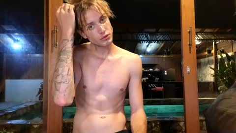 Sasha --  online show from 04.27.26