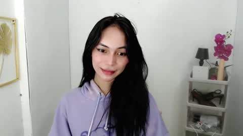 Sashi online show from 12.17.25