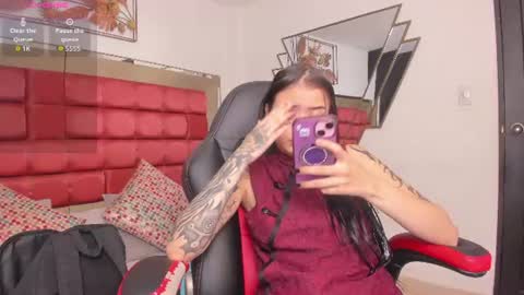 Snapshot of saskiagrendel chatting on 06.17.26 saskiagrendel online show from 06.17.26