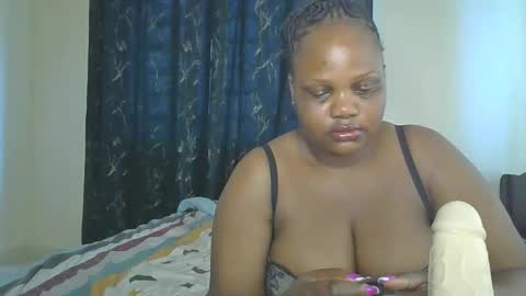 sassie_bee online show from 12.02.25