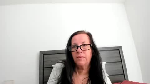 Sassiest Peach Goddess online show from 11.23.25