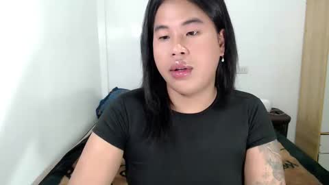 Snapshot of sassy_jane chatting on 10.23.25 Jane online show from 10.23.25