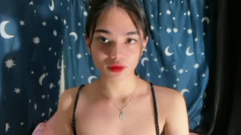 Snapshot of sassy_keath chatting on 06.14.26 Keath online show from 06.14.26