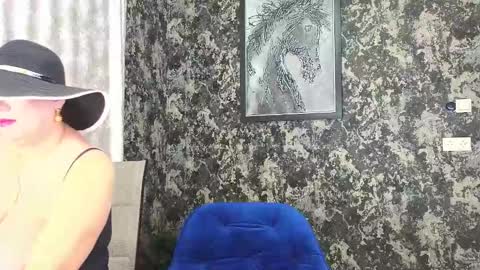 sassy_seasons online show from 10.29.25