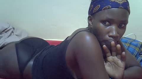 Snapshot of sassybabe20 chatting on 09.24.25 sassybabe20 online show from 09.24.25