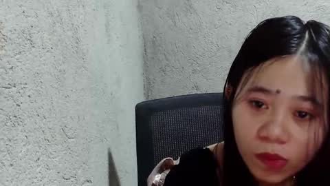 sassygurllll online show from 12.23.24