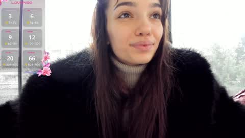 Snapshot of sassyt33n chatting on 12.28.24 sassyt33n online show from 12.28.24