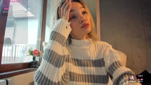 Snapshot of sassyt33n chatting on 10.01.25 sassyt33n online show from 10.01.25