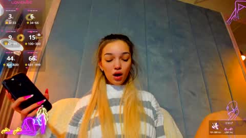 sassyt33n online show from 11.18.25