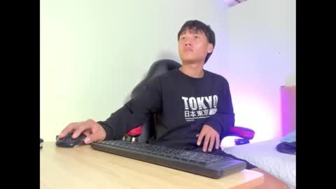 Evans Williams online show from 02.17.25