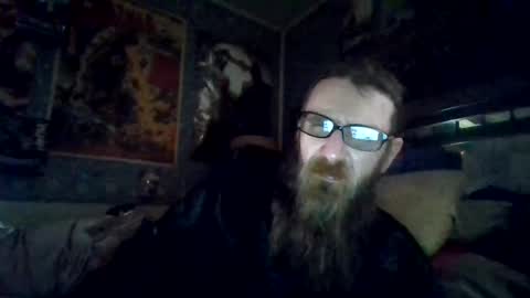 Snapshot of satinviking chatting on 03.08.25 Ryan Hays online show from 03.08.25