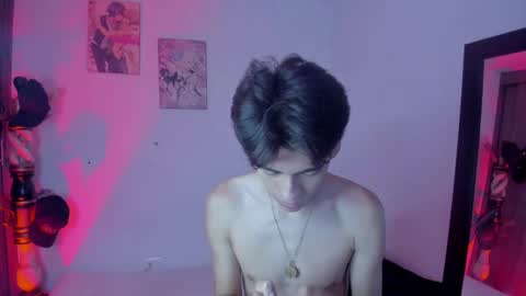Snapshot of satosh_y chatting on 01.12.25 satosh_y online show from 01.12.25