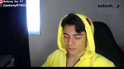 Snapshot of satosh_y chatting on 01.24.25 satosh_y online show from 01.24.25