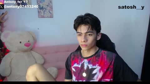 Snapshot of satosh_y chatting on 01.29.25 satosh_y online show from 01.29.25