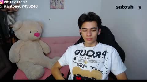 Snapshot of satosh_y chatting on 02.01.25 satosh_y online show from 02.01.25
