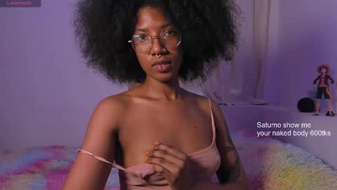 Snapshot of saturno_vibes chatting on 02.21.25 saturno_vibes online show from 02.21.25