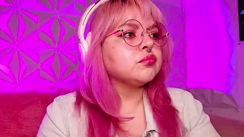 Gina George online show from 02.22.26