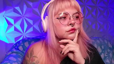 Gina George online show from 04.16.26