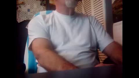 Snapshot of satyr64 chatting on 02.18.26 satyr64 online show from 02.18.26