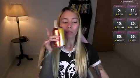 Snapshot of saucy_jenn1 chatting on 11.29.25 I AM JENN online show from 11.29.25