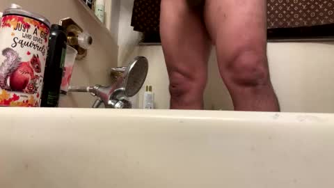 ElVergone online show from 10.25.25