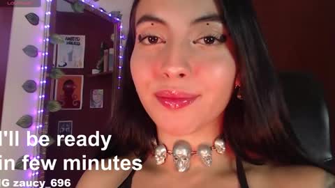 Snapshot of saucy_zaren chatting on 02.22.25 Zaren online show from 02.22.25