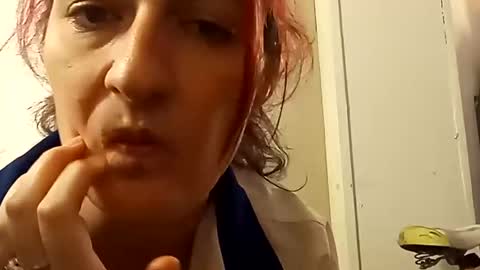 SnowBunny online show from 01.15.25