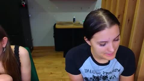 Snapshot of sav_anna chatting on 11.08.25 LUNA and ANNA online show from 11.08.25