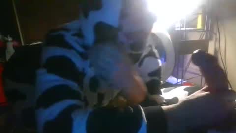 Snapshot of savagebarbie01 chatting on 10.29.25 savagebarbie01 online show from 10.29.25